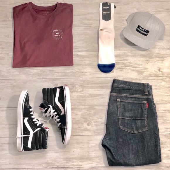 RVCA Blades Tee Shirt - Picture 2 of 7